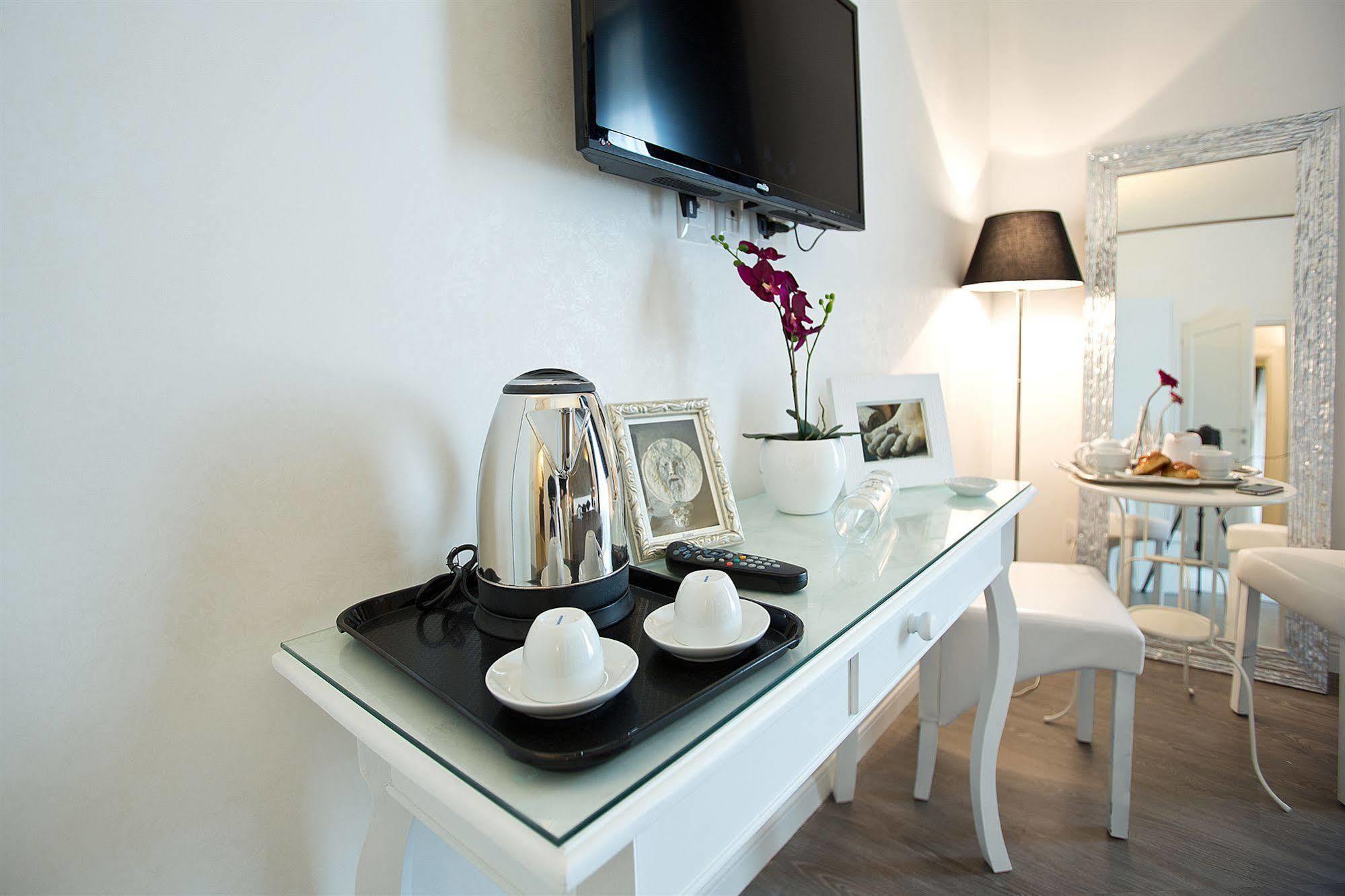 โรม คีย์ โฮม Hotel ภายนอก รูปภาพ